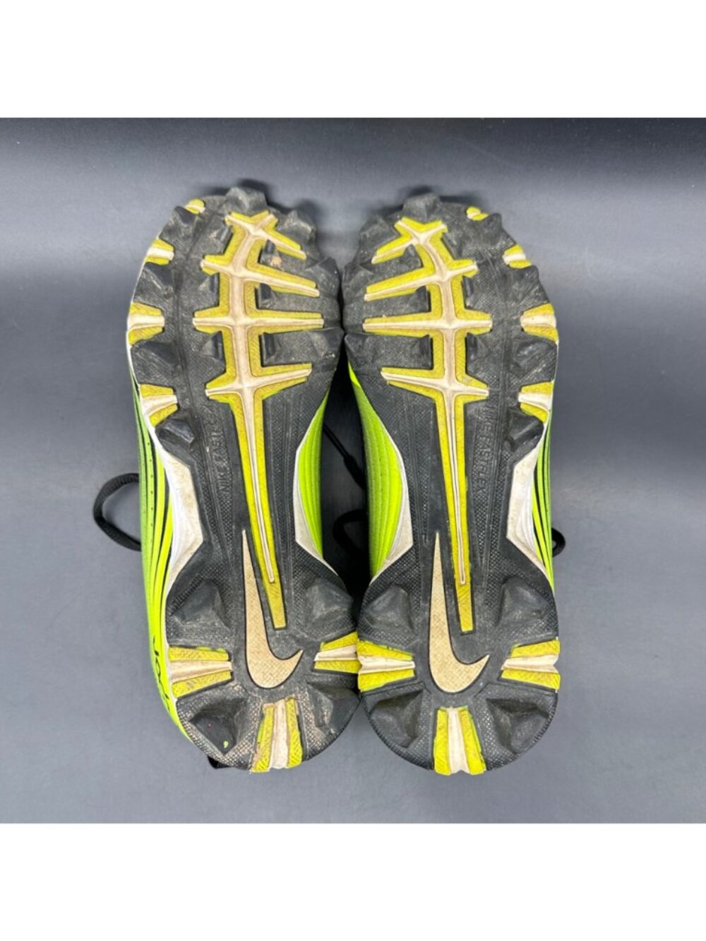Nike Vapor Baseball Cleats Black Neon Yellow Size 5Y Youth Sports Turf Shoes - Picture 7 of 14